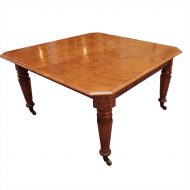 Polar oak table