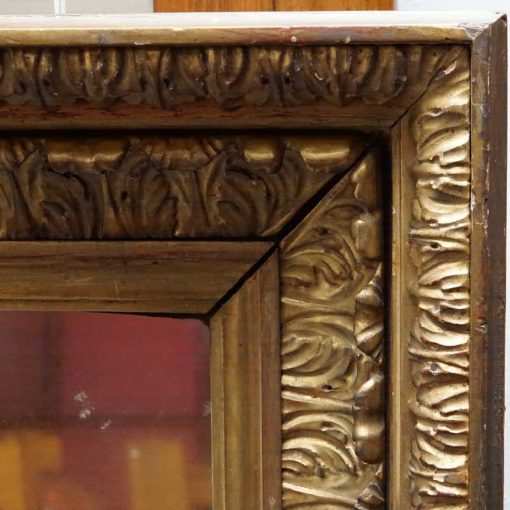 Italian gilt wood mirror