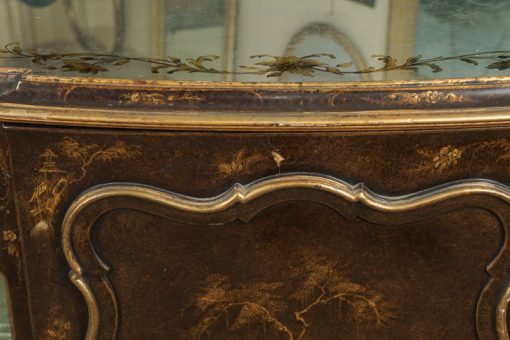 Chinoiserie cabinet detail